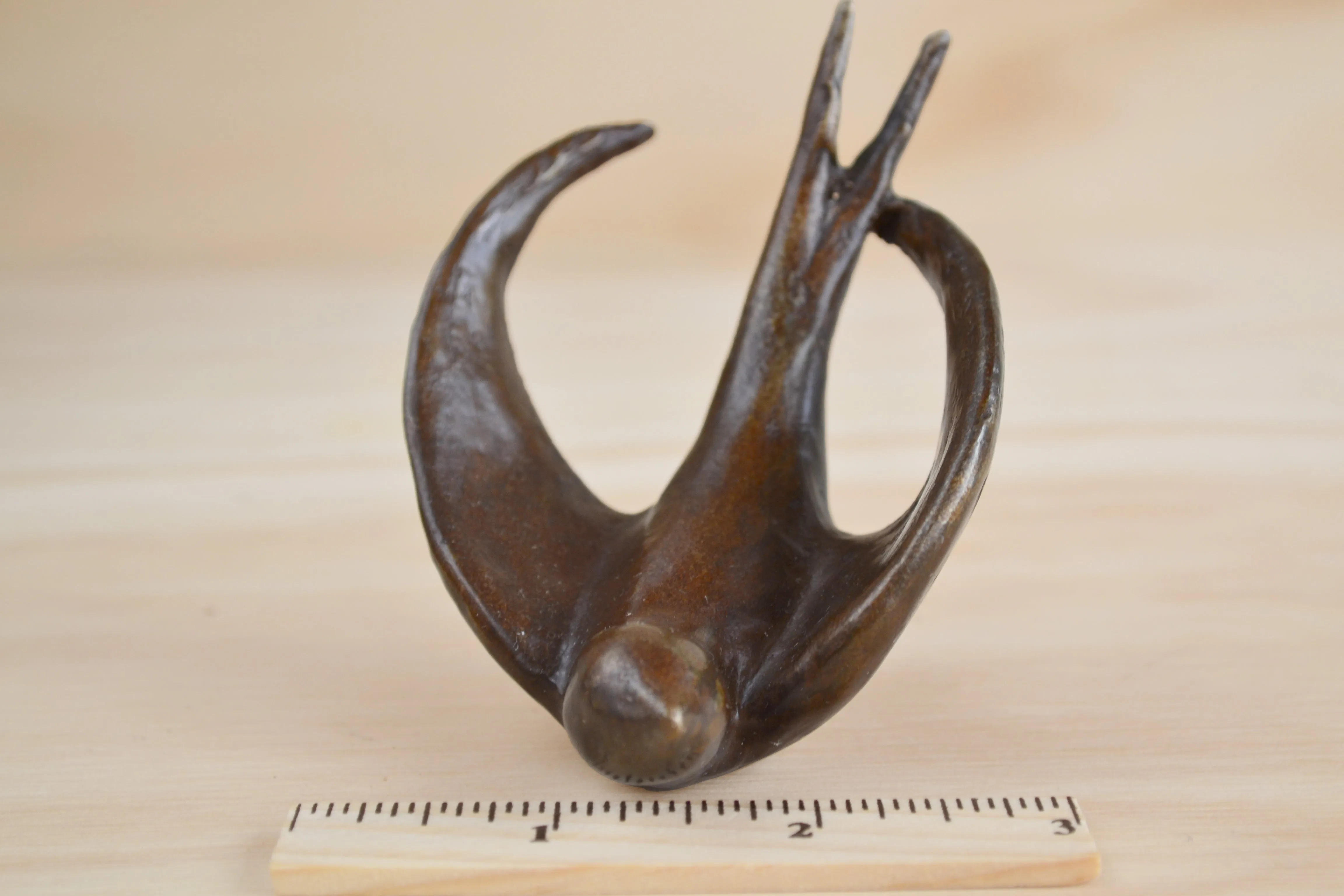 Bronze Object "Coming Home" (flying swallow)