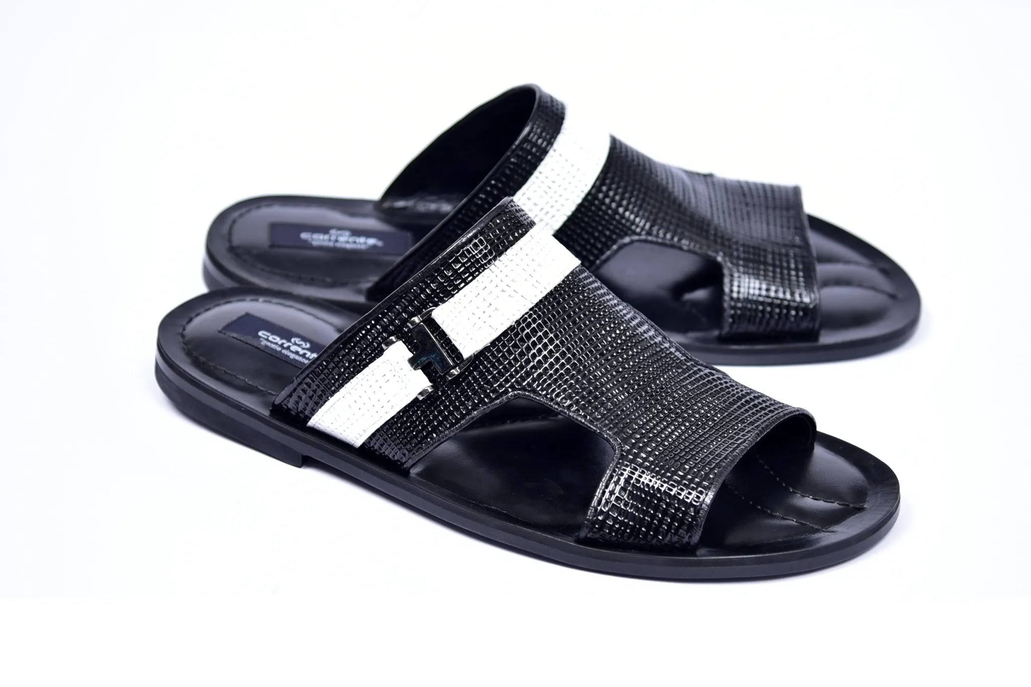 Corrente Perforated Calfskin Sandal Black