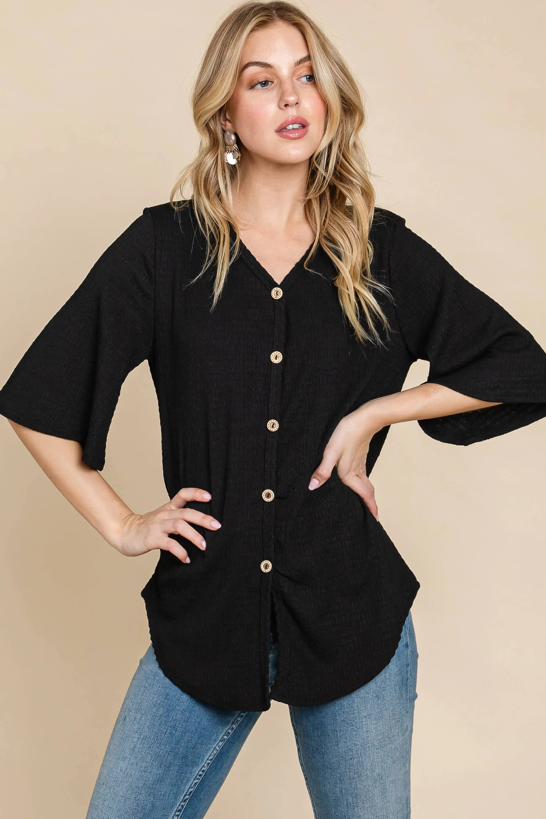 Crinkled Knit Button Up Top