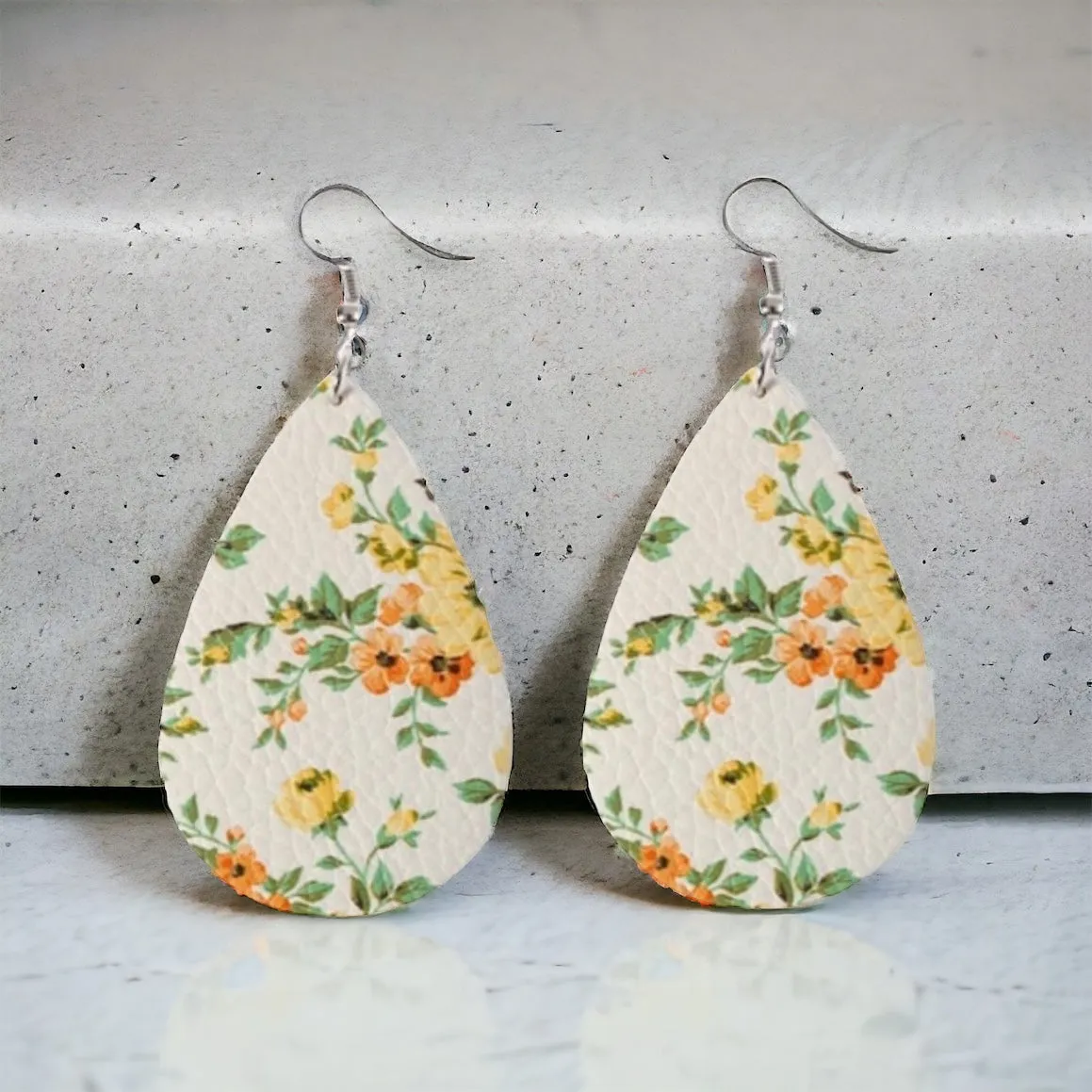 Floral Earrings - Floral Jewelry, Flower Earrings, Boho Chic, Floral Pattern, Springtime, Handmade Earrings