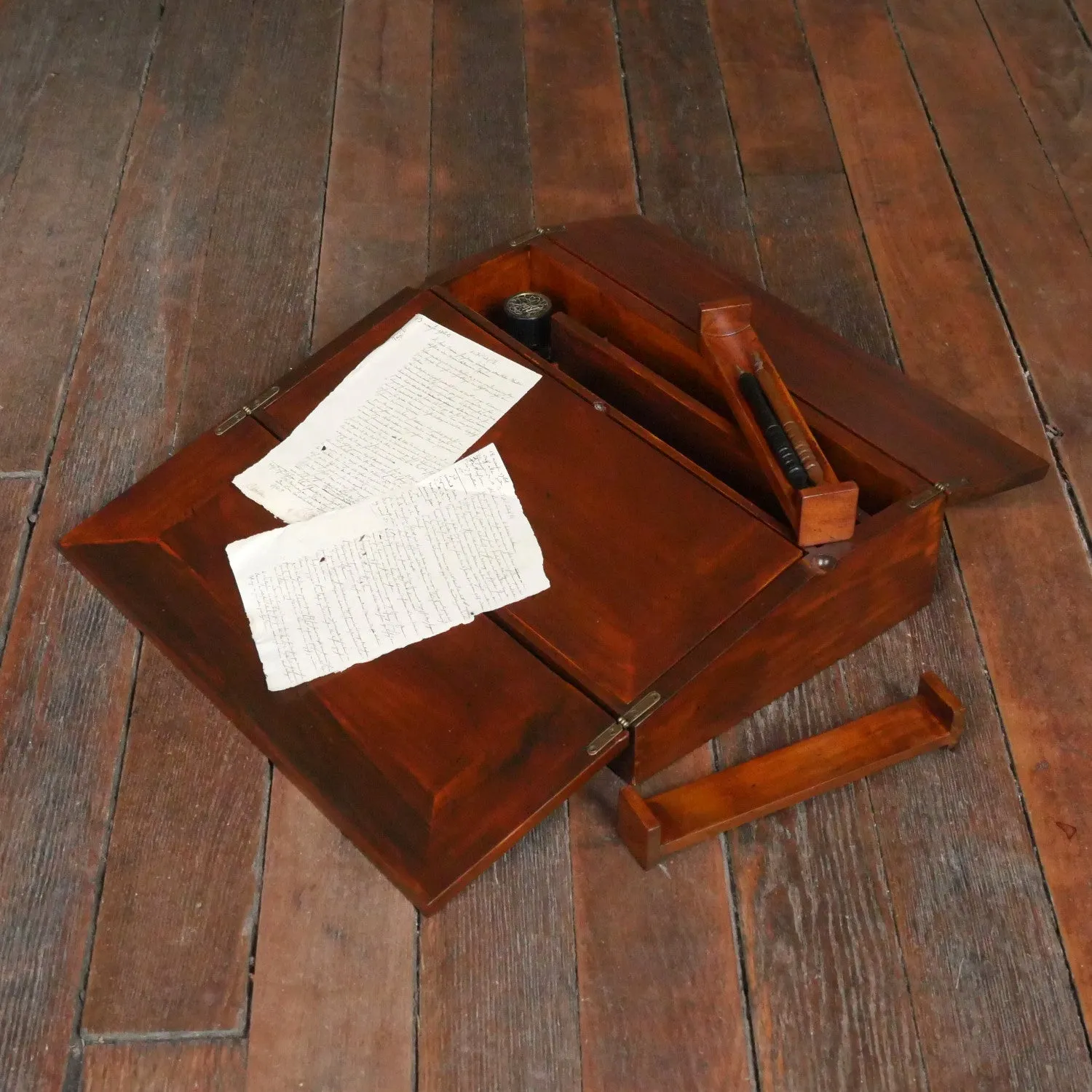 Folding Lap Desk