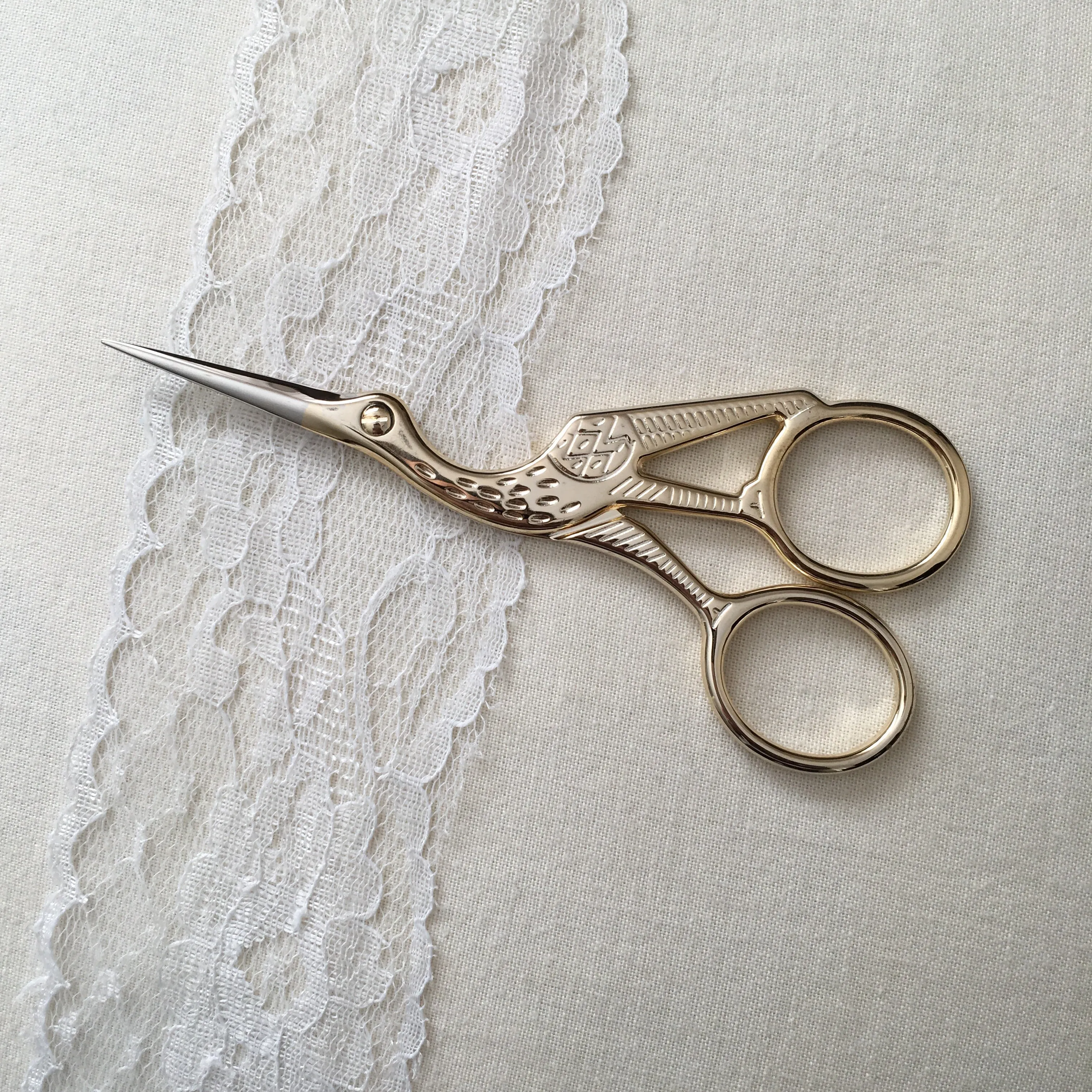 Gold Stork Antique Style Stainless Steel Embroidery Scissors 3.5"