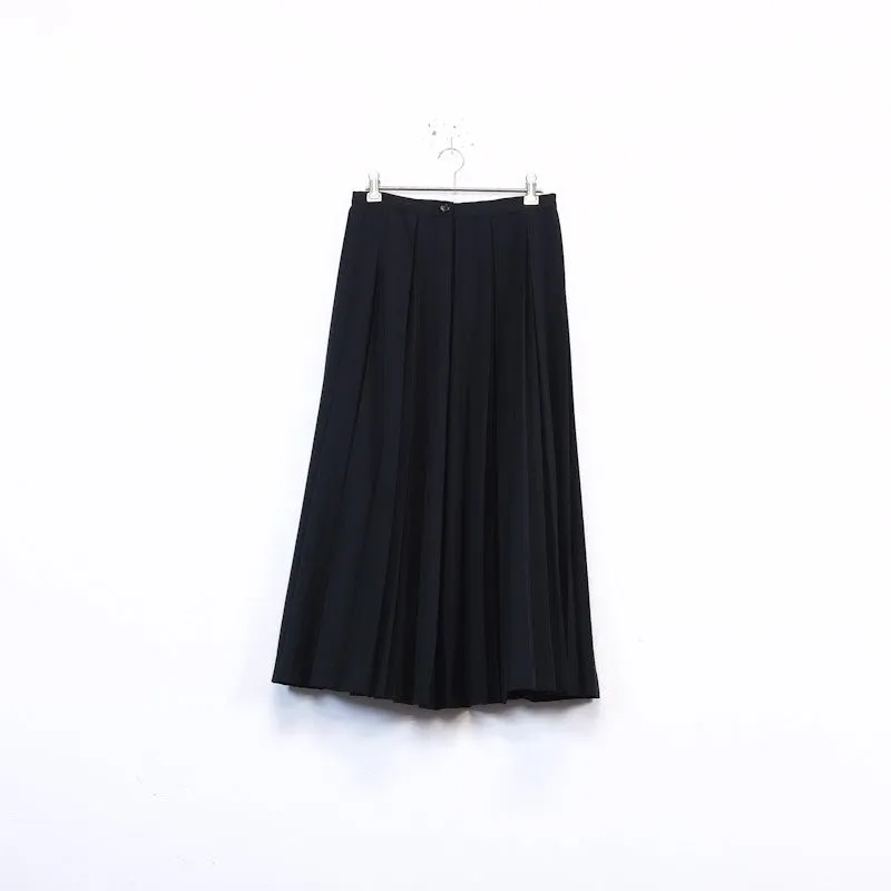 knife pleat maxi skirt