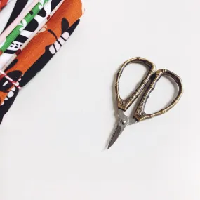 Mini Totem Vintage Gold Stainless Steel Embroidery Scissors