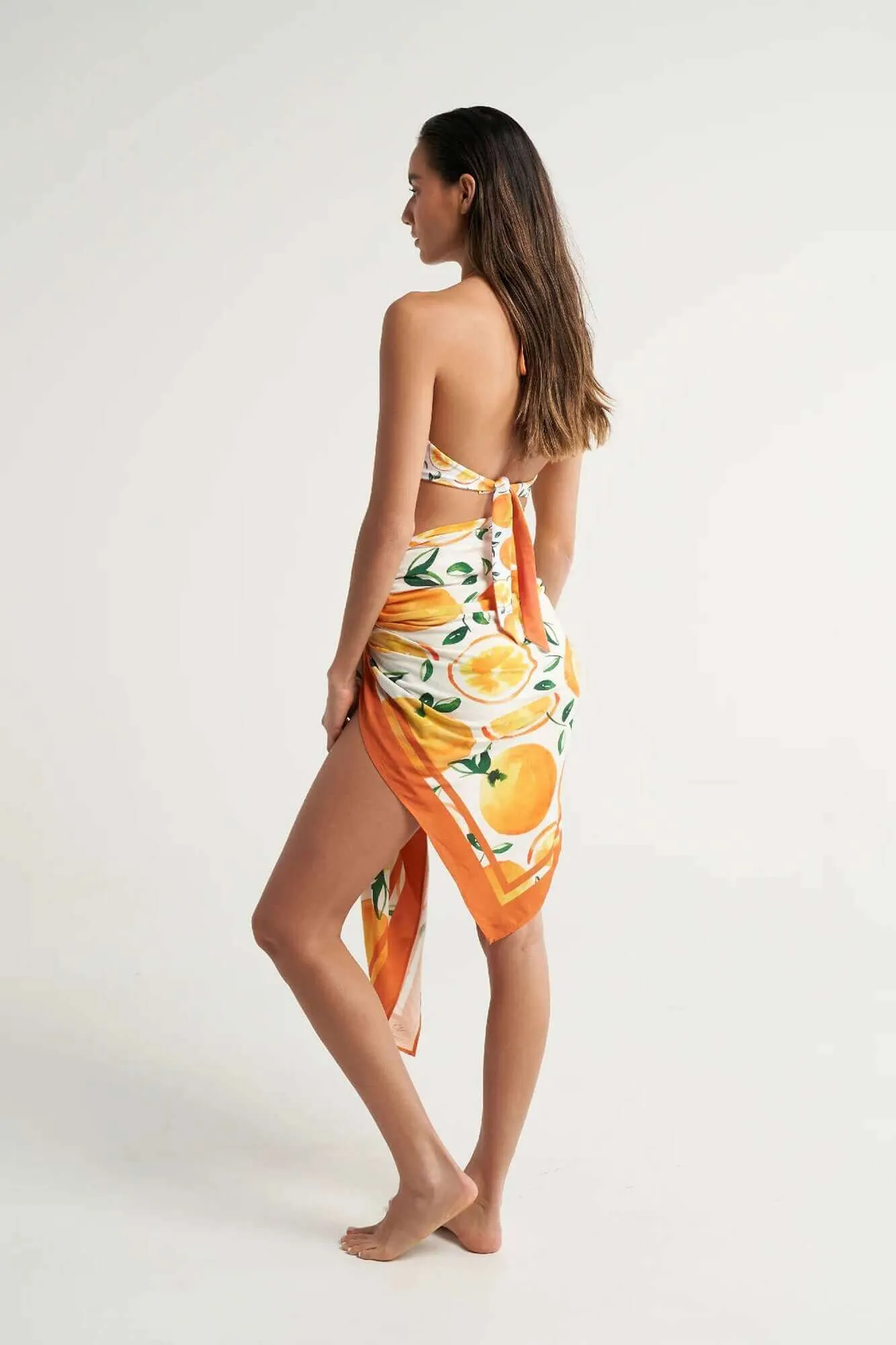 Oversized Sarong in Naranja