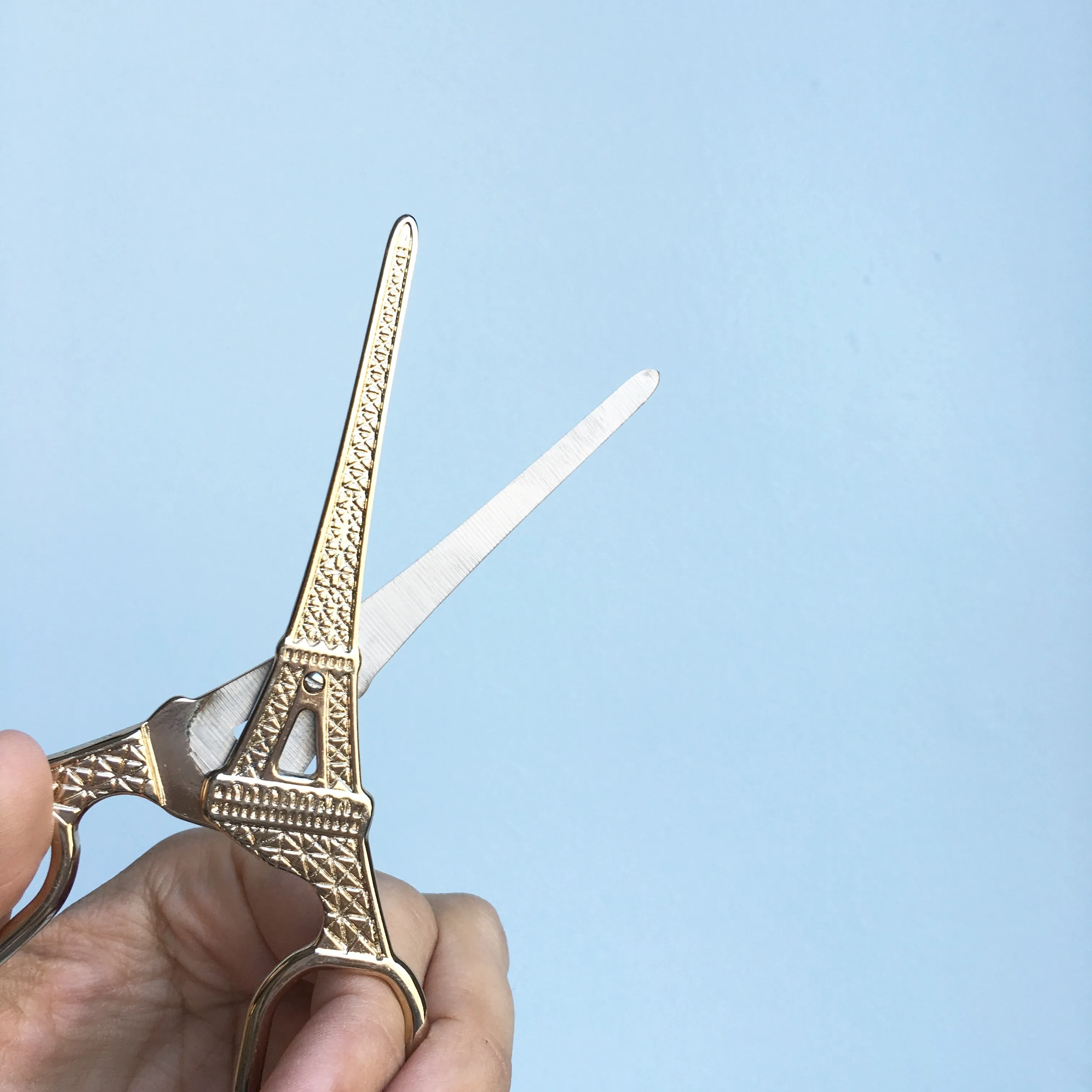 Paris Eiffel Tower Gold Stainless Steel Embroidery Scissors