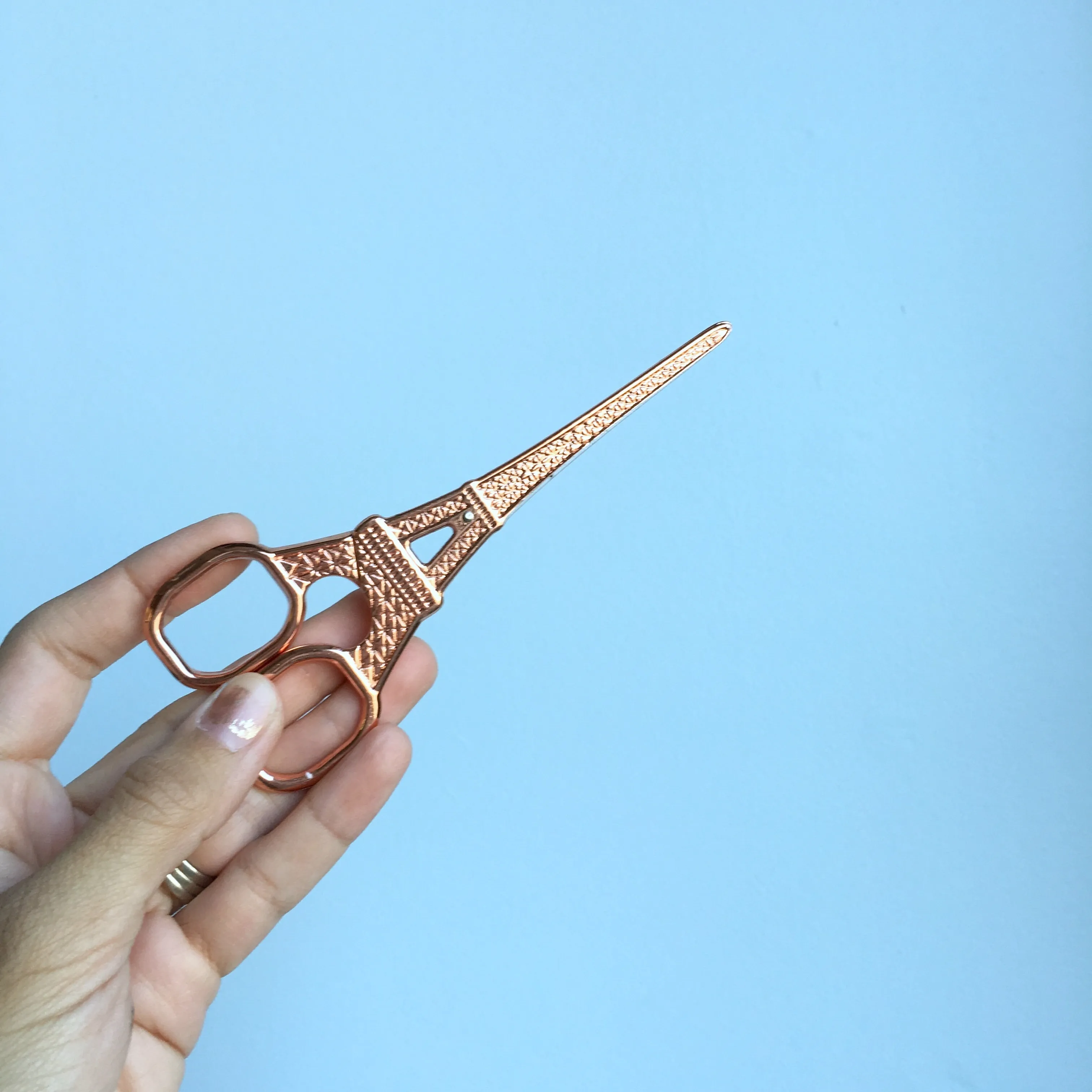 Paris Eiffel Tower Rose Gold Stainless Steel Embroidery Scissors