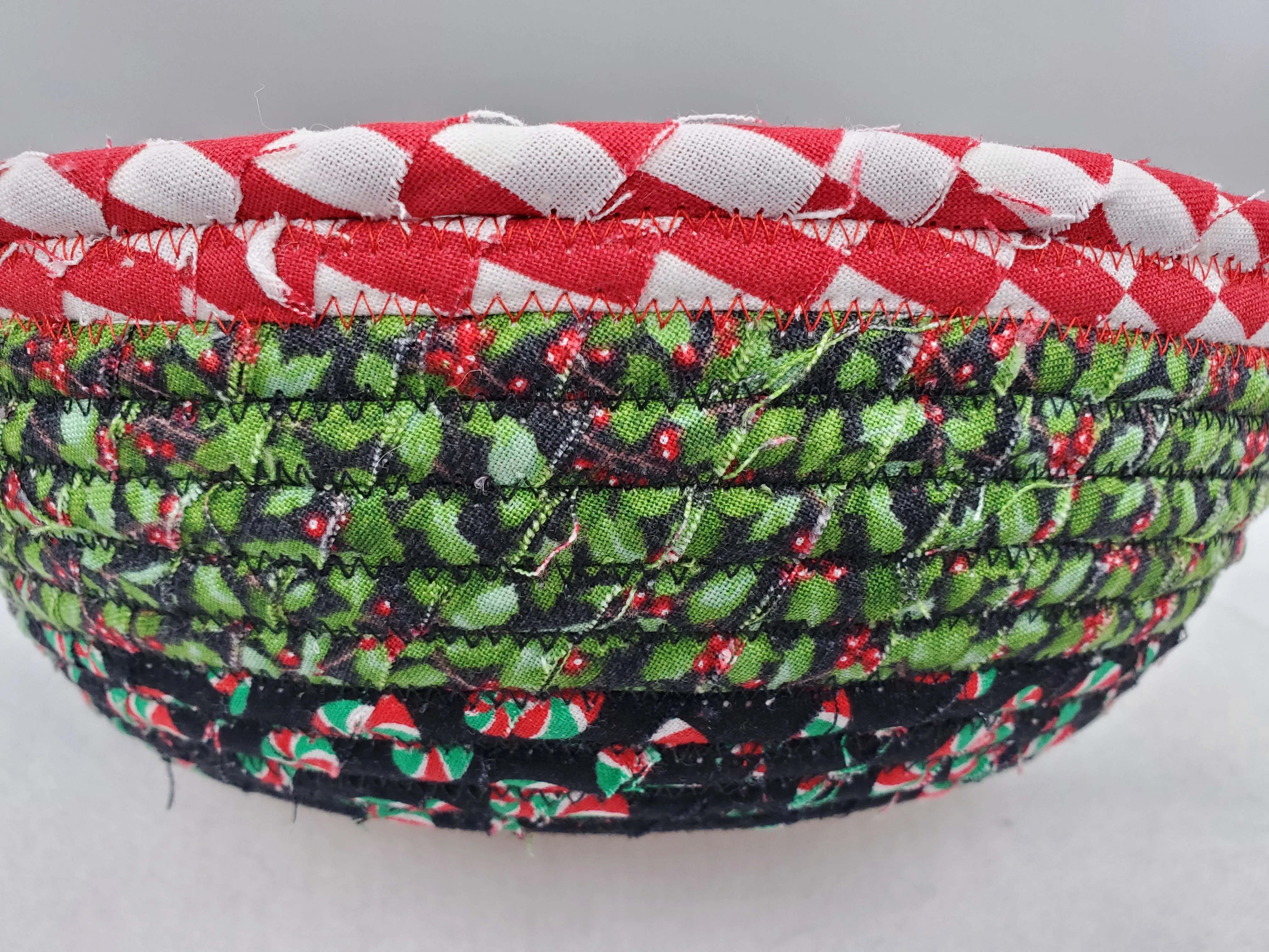 Santa Rope Bowl