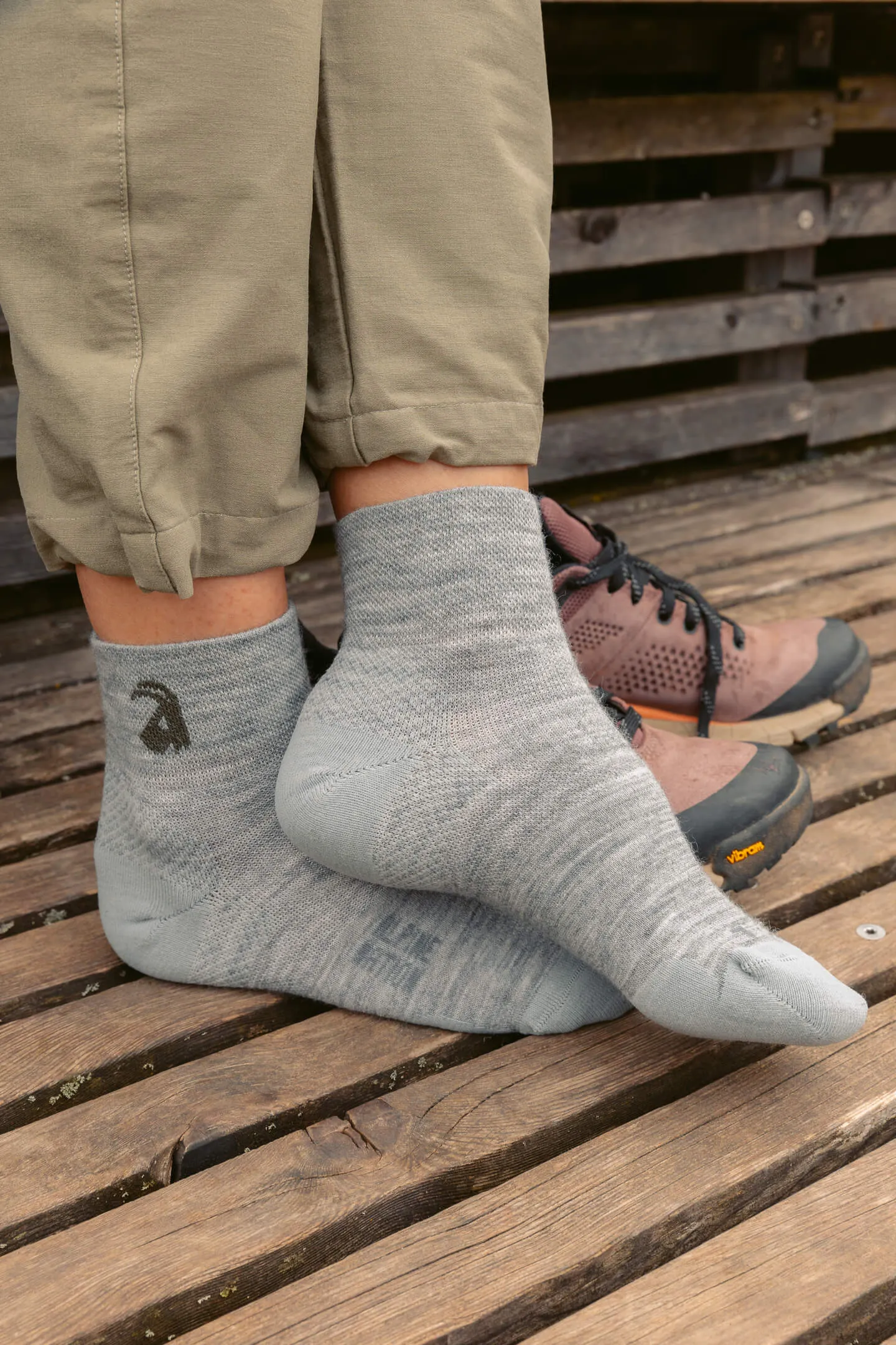 Seceda Light Merino Mid Crew Socks Khaki