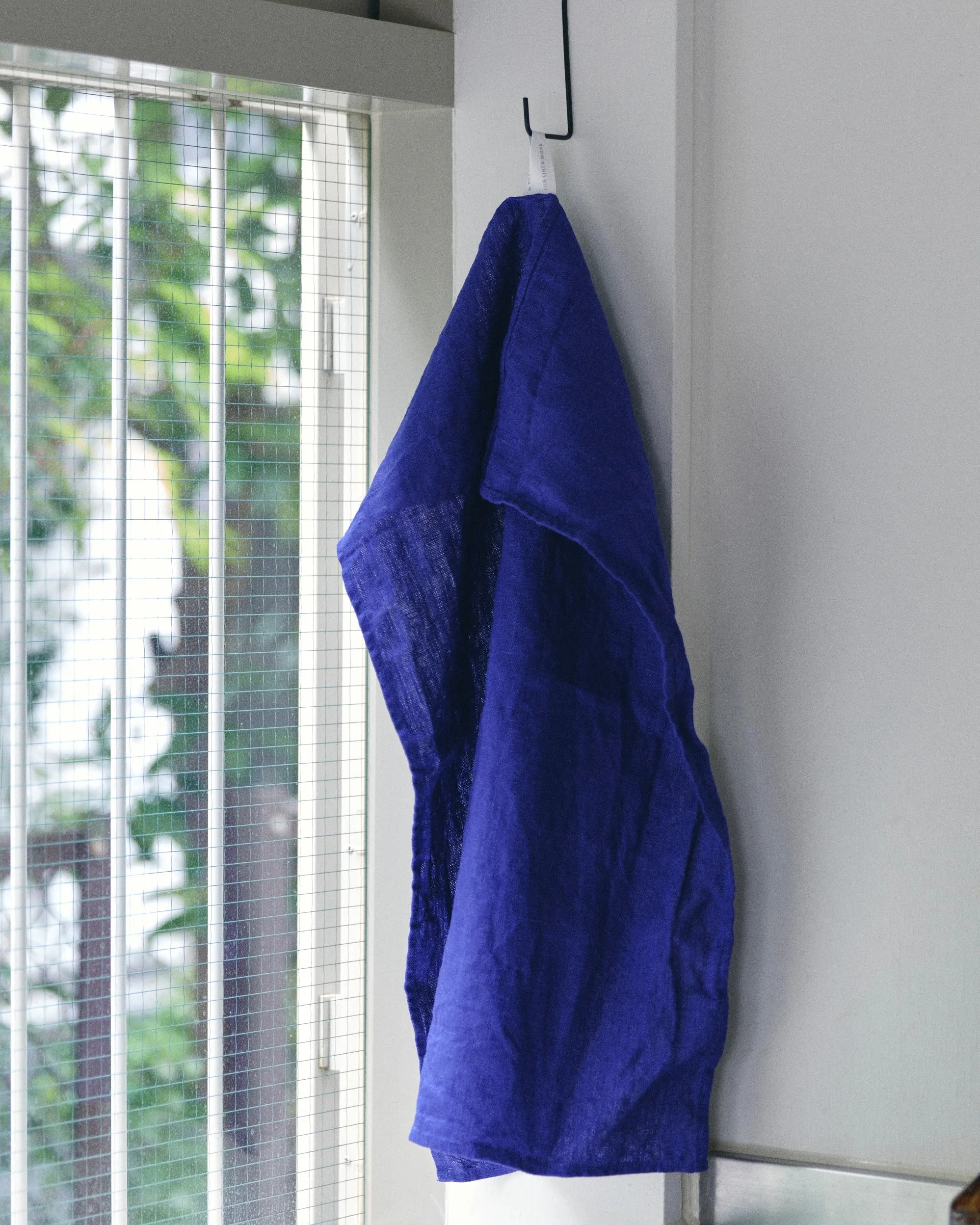 Thick Linen Kitchen Cloth: Iris